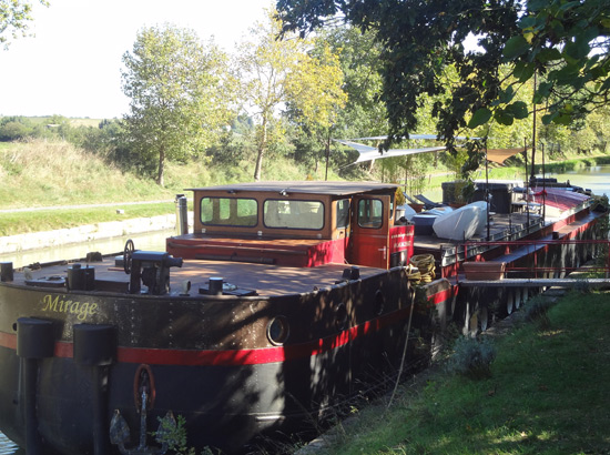 Barge Mirage on the Canal du Midi